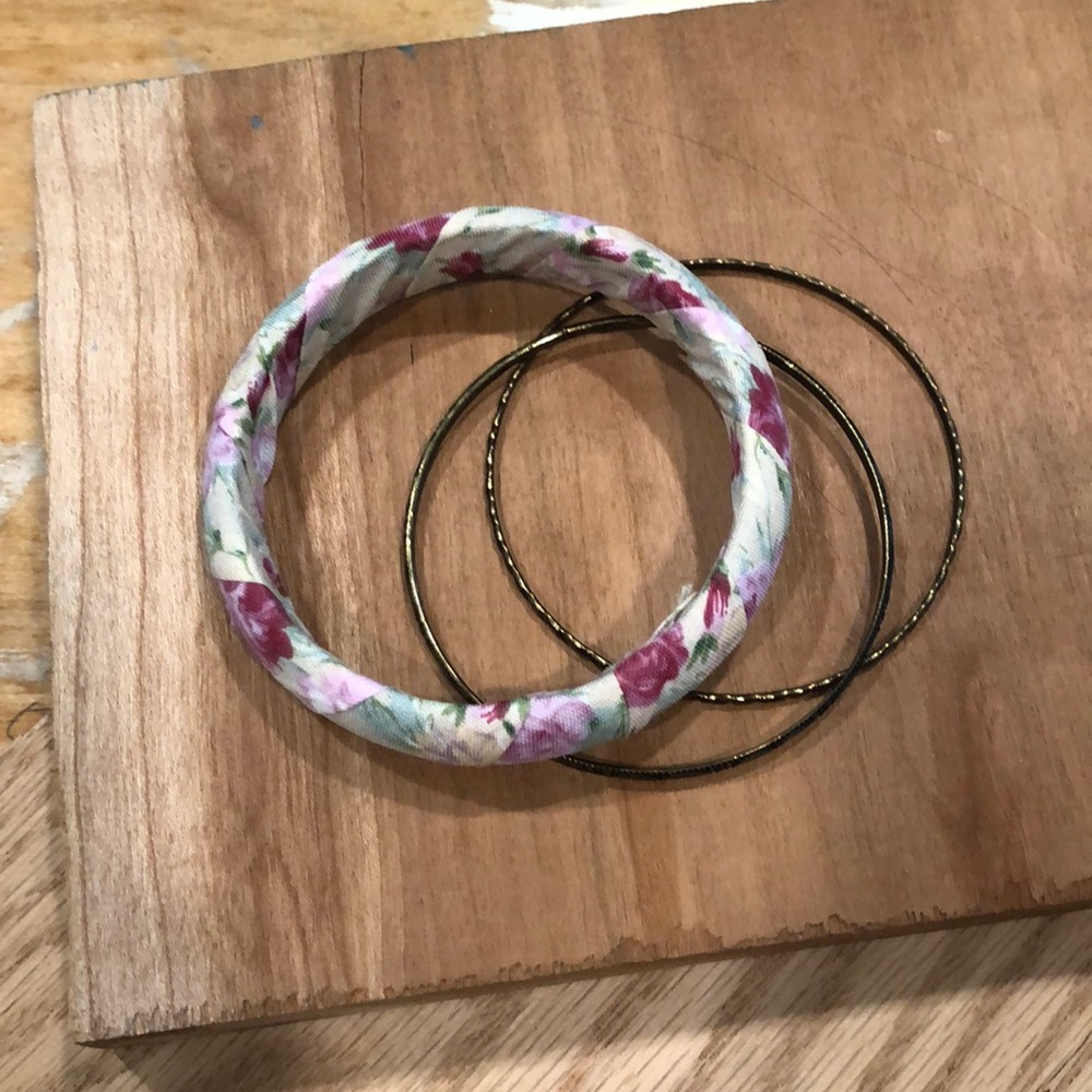 ModCloth Bangle Set - Picture 2 of 2